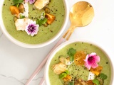 Gaspacho de petits pois aux amandes