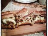 Cèpes dans sa baguette aux céréales façon egg boat : le sandwich chaud champipignons à la mozza