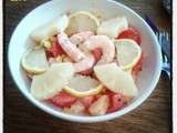 Salade de crevettes à l'hawaïenne : ananas maïs tomates citron ciboulette