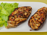 Aubergines farcies au cèpe et à la saucisse fumée
