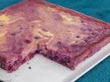 Dessert fondant aux yaourts et aux mûres