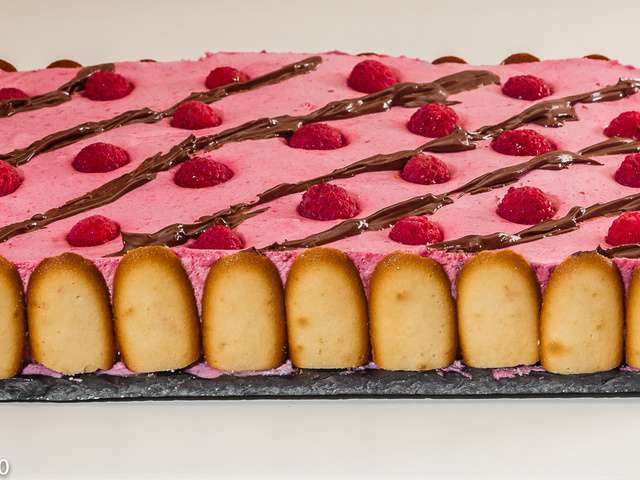 Entremets printanier framboise, rose et financier noisette : Il était une  fois la pâtisserie