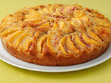 Gâteau du matin aux pêches de vigne