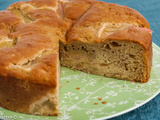 Gâteau moelleux à la rhubarbe