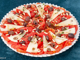 Salade de tomates, pecorino aux olives