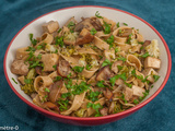 Tagliatelles de petit épeautre aux cèpes, brocolis et tofu mariné à la japonaise