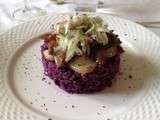 Comment obtenir du riz violet et des calamars bleu : salade tiède de calamars teints au chou rouge de Moreno Cedroni