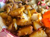 Ragoût de pommes de terre et aubergines sur purée de lentilles { Dhansak }