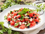 Canicule : ce tartare pastèque-feta étonnant va vous rafraîchir en 30 s