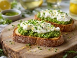 Ce toast au caviar de courgettes fait sensation à l’apéro : la recette chic de Jesse Jenkins