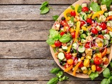 Cette Panzanella Arc-en-Ciel va illuminer vos déjeuners d’été