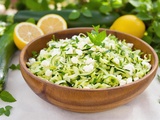 Courgette crue râpée : la salade croquante et fraîche (feta et menthe du jardin)