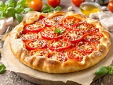 Ultime : je ne rate plus jamais ma tarte tomate grâce à cet ingrédient anti-eau pour une pâte impeccable