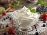 Voici l’astuce géniale pour une chantilly ferme toute la journée (sans gélatine !)