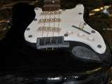 Fender Stratocaster, une tarte décorée sans gluten et sans lactose