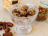 Energy-balls aux dattes et pépites de chocolat