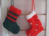 Petites bottes de Noël au tricot