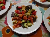 Salade d'avocats, saumon , tomate