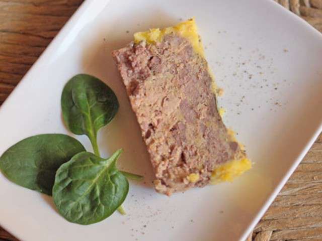 Terrine de porc et foie gras, pistaches et abricots - [les] Gourmantissimes