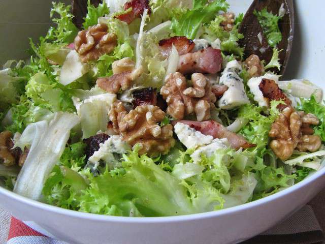 Recettes de Salade frisée de La cuisine d'ici et d'ISCA