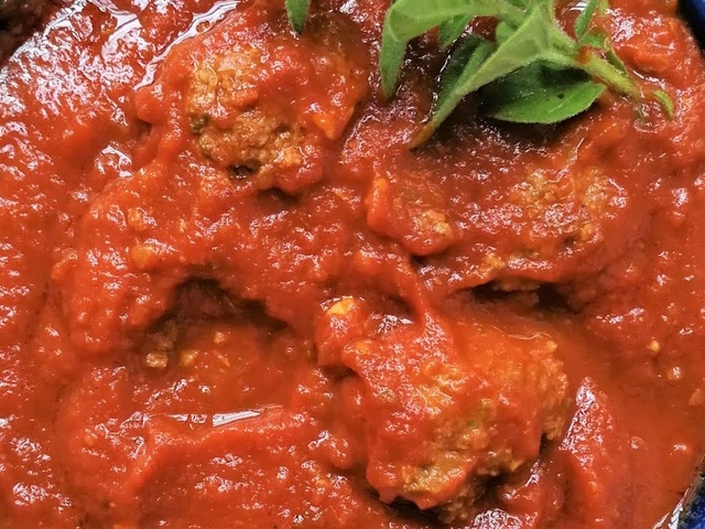 Sauce tomate rapide pour pizza - Josée di Stasio