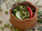 Olives vertes ou noires en saumure ou kabiss zeitoun a la libanaise