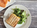 Croque monsieur saumon cheddar