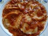 Raviolis  maison  à la sauce tomate