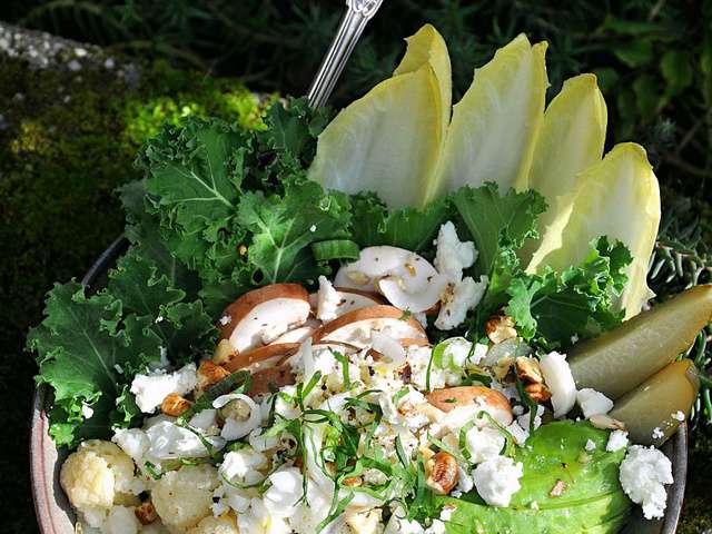 Nouilles sautées poulet champignons romanesco - la cerise sur le