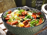 Salade de pâtes à la saucisse chorizo, tomates cerises & Roquette