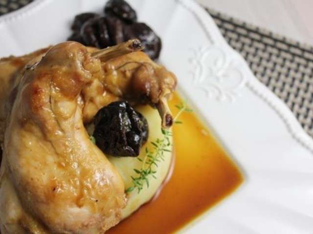 Recettes de Cuisses de lapin et Pruneaux