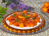 Tarte renversée, confit d’abricots à la verveine