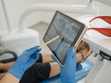 Choosing a Dentist: 7 Factors to Consider