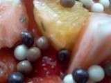 Salade de fraises à l'orange jus fleuris