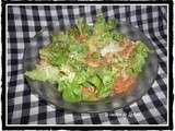 Salade verte sauce aux deux tomates