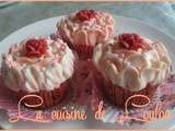 Cupcakes à la myrtille fleur de crème à la fraise