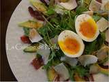 Salade au Magret de Canard, Avocat, Oeuf Mollet, Parmesan, Vinaigrette Framboise