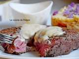 Beef steak cuit à basse température et sauce au foie gras accompagné de pépinettes à la crème d'aubergine