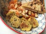 Bouddha bowl végétarien, patates douces, carottes, tofu et quenelles