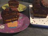 Gâteau au chocolat et compotée d'abricots secs