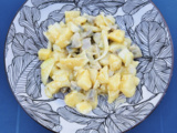 Salade de pommes de terre et harengs fumés
