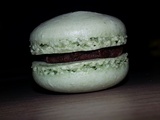 Macaron menthe/chocolat