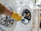 Cette astuce nettoie votre joint de machine sans vinaigre (ultra simple !)