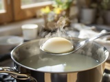 Cette astuce pour des œufs pochés parfaits va vous étonner