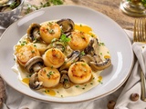 Comment préparer des coquilles Saint-Jacques à la bretonne avec des champignons savoureux