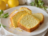 Découvrez comment préparer la meilleure recette de cake au citron et semoule dès maintenant