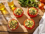 « Il ajoute cet ingrédient secret : ses tomates farcies deviennent irrésistibles »