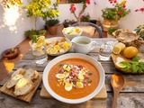 Oubliez le gaspacho : ce délice espagnol va changer vos repas d’été