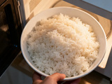 Riz au micro ondes : guide rapide pour une cuisson parfaite