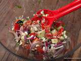 Salade Grecque traditionnelle : tomate, concombre, feta, coriandre
